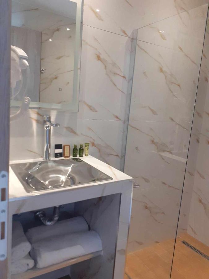 Acta Luxury Rooms นิกิติ ภายนอก รูปภาพ