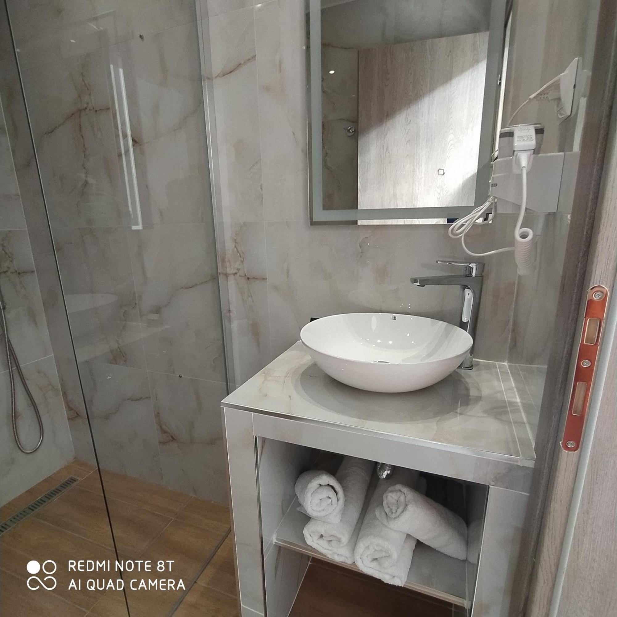 Acta Luxury Rooms นิกิติ ห้อง รูปภาพ