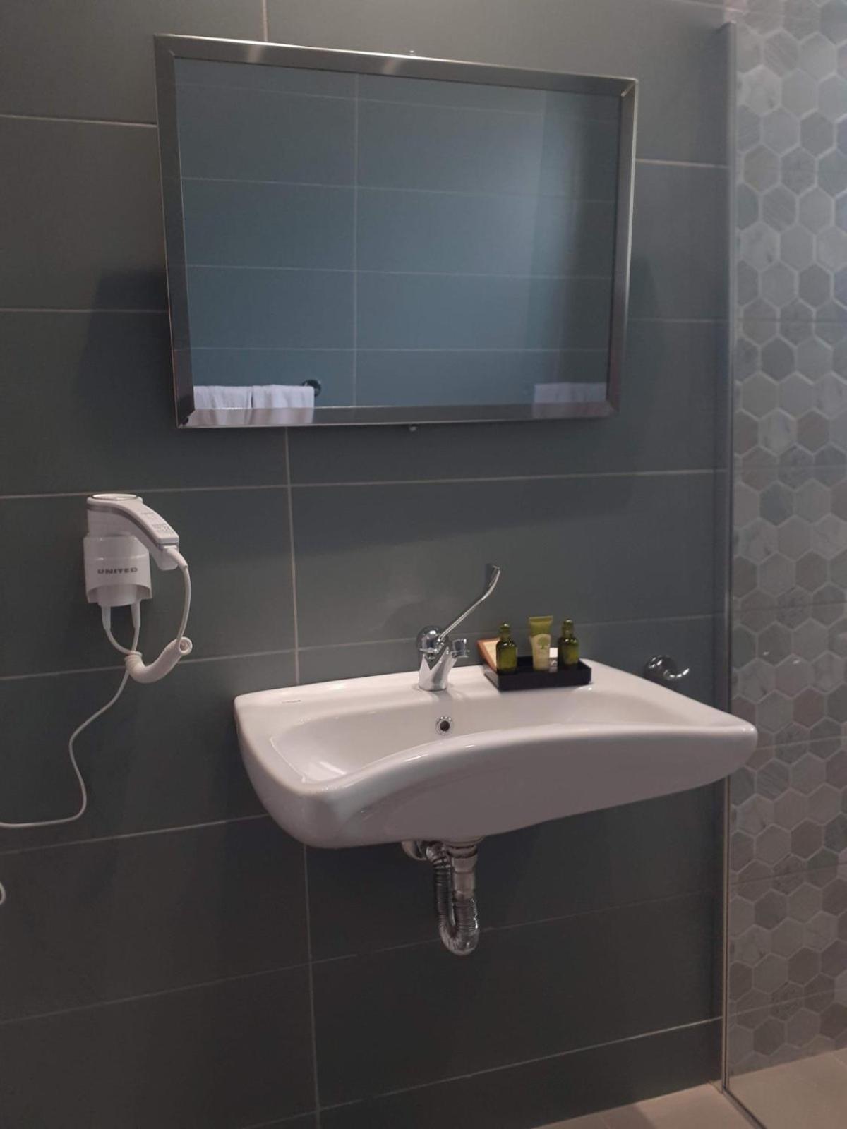 Acta Luxury Rooms นิกิติ ภายนอก รูปภาพ